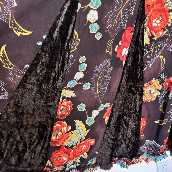 Womens Y2K Velvet Maxi Skirt Large Brown Floral Full Julie G Festival Paneled - Picture 2 of 7